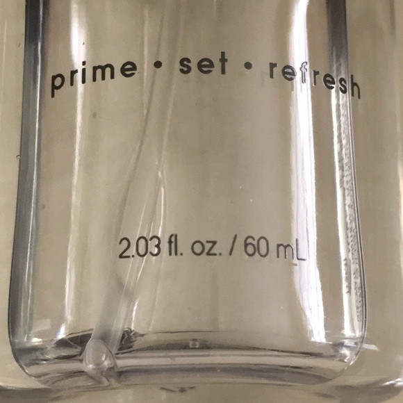 Laura Geller Spackle Mist  Makeup Setting Spray - Picture 8 of 12